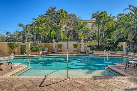 Condominio en alquiler en Sarasota, Florida, 2 dormitorios, 100.71 m2 № 2198408 - foto 21