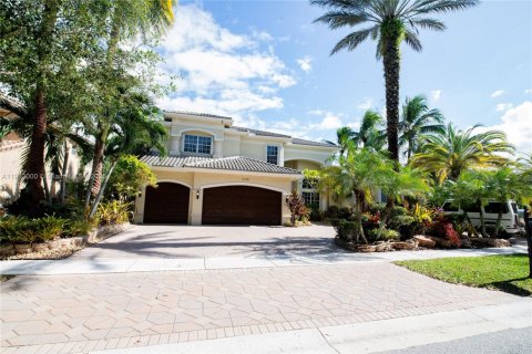 Купить виллу или дом в Бойнтон-Бич, Флорида 5 спален, 451.6м2, № 1968760 - фото 2