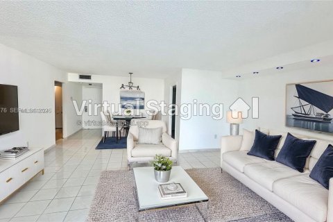 Снять в аренду кондоминиум в Авентура, Флорида 2 спальни, 99.68м2, № 2003796 - фото 27