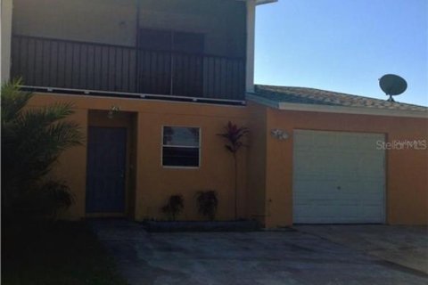 Appartement à louer à Kissimmee, Floride: 5 pièces, 30.29 m2 № 1907203 - photo 1