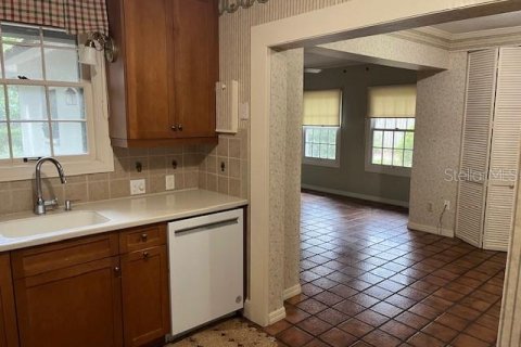 Casa en alquiler en Gainesville, Florida, 2 dormitorios, 112.88 m2 № 2235754 - foto 1