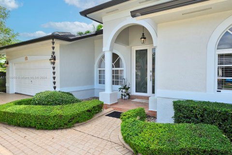 Casa en venta en Hialeah, Florida, 4 dormitorios, 196.49 m2 № 1729910 - foto 12