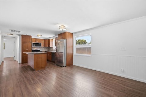 Villa ou maison à vendre à Seminole, Floride: 3 chambres, 126.16 m2 № 2149306 - photo 9