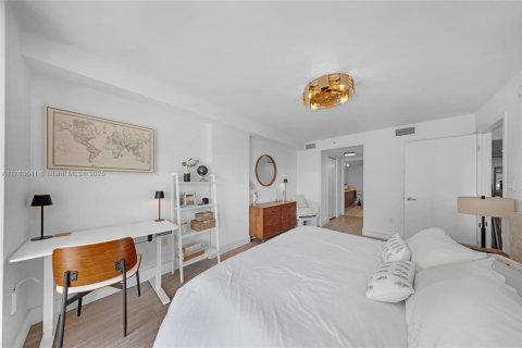 Condominio en alquiler en Bay Harbor Islands, Florida, 2 dormitorios, 118.73 m2 № 2007758 - foto 28