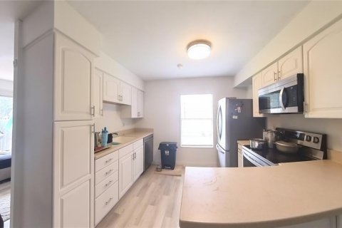 Touwnhouse à vendre à Altamonte Springs, Floride: 2 chambres, 86.58 m2 № 1855742 - photo 8