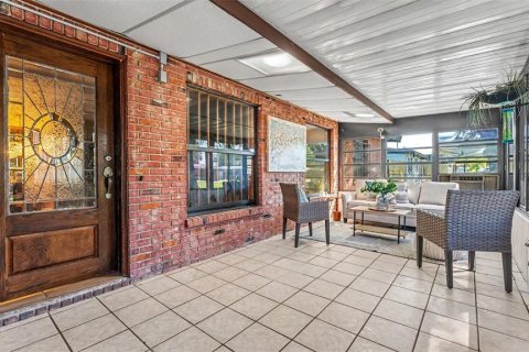 Villa ou maison à vendre à Lakeland, Floride: 4 chambres, 155.7 m2 № 2420389 - photo 3