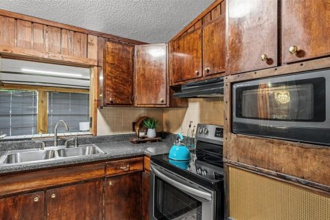 Villa ou maison à vendre à Lakeland, Floride: 4 chambres, 155.7 m2 № 2420389 - photo 15