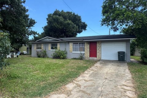 Villa ou maison à Daytona Beach, Floride 3 chambres, 92.9 m2 № 2324074