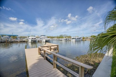 Land in Gulfport, Florida № 1822338 - photo 2