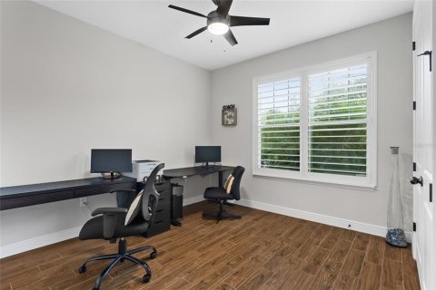 House in Orlando, Florida 3 bedrooms, 187.66 sq.m. № 1873701 - photo 6