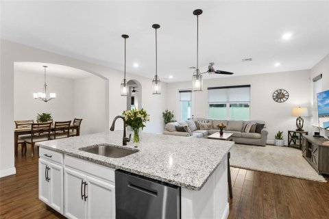 House in Orlando, Florida 3 bedrooms, 187.66 sq.m. № 1873701 - photo 24