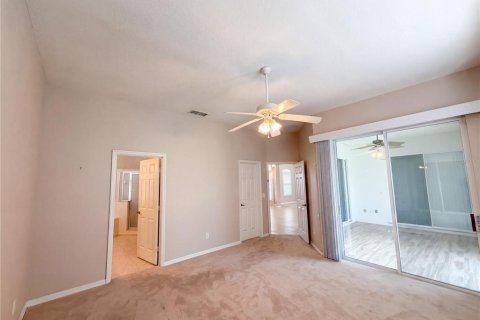 House in Summerfield, Florida 2 bedrooms, 151.43 sq.m. № 2312614 - photo 18