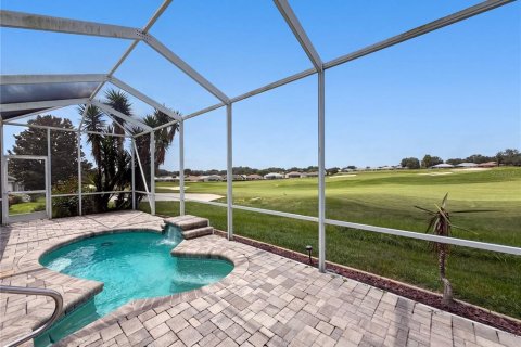 House in Summerfield, Florida 2 bedrooms, 151.43 sq.m. № 2312614 - photo 23