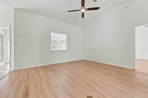 Villa ou maison à vendre à Gainesville, Floride: 3 chambres, 158.21 m2 № 2426884 - photo 5