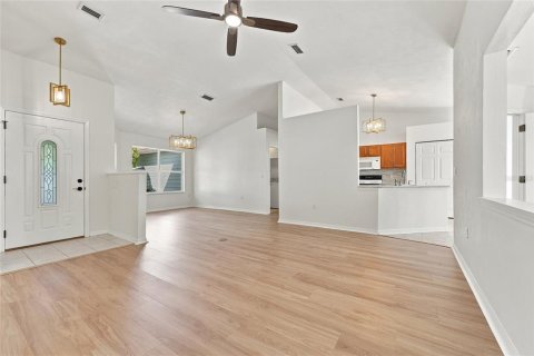 Villa ou maison à vendre à Gainesville, Floride: 3 chambres, 158.21 m2 № 2426884 - photo 10