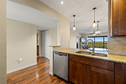Copropriété à vendre à Port Richey, Floride: 2 chambres, 95.22 m2 № 2216637 - photo 11