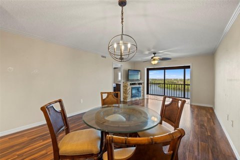 Copropriété à vendre à Port Richey, Floride: 2 chambres, 95.22 m2 № 2216637 - photo 9