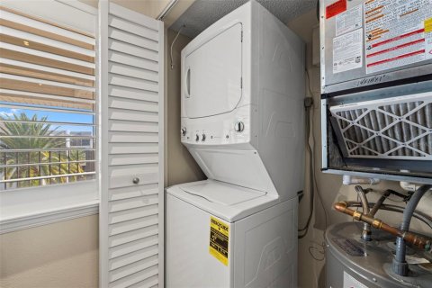 Copropriété à vendre à Port Richey, Floride: 2 chambres, 95.22 m2 № 2216637 - photo 28