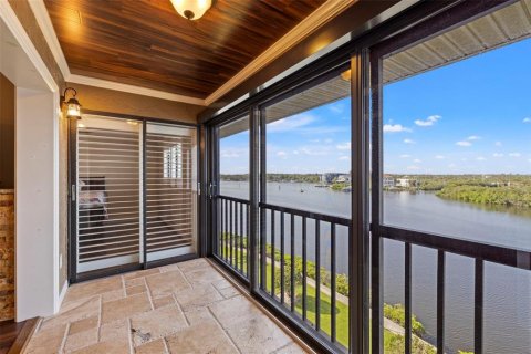 Copropriété à vendre à Port Richey, Floride: 2 chambres, 95.22 m2 № 2216637 - photo 29