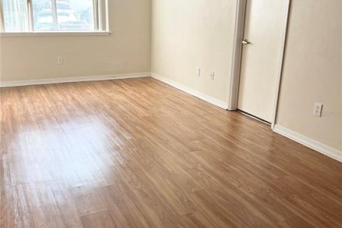 Copropriété à vendre à Gainesville, Floride: 2 chambres, 82.5 m2 № 1576682 - photo 11