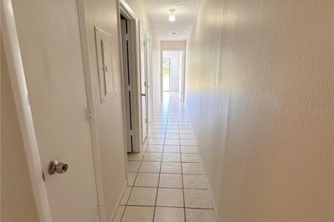 Apartamento en alquiler en Rotonda, Florida, 2 dormitorios, 76.64 m2 № 2284669 - foto 6