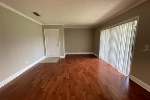 Condo in Tampa, Florida, 1 bedroom № 2206292 - photo 5