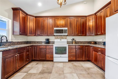 Villa ou maison à vendre à West Palm Beach, Floride: 4 chambres, 234.02 m2 № 2253899 - photo 16