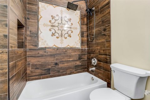 Villa ou maison à vendre à West Palm Beach, Floride: 4 chambres, 234.02 m2 № 2253899 - photo 29