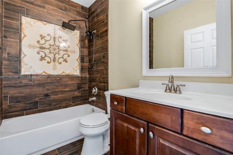 Villa ou maison à vendre à West Palm Beach, Floride: 4 chambres, 234.02 m2 № 2253899 - photo 28