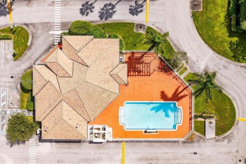 Touwnhouse à louer à Homestead, Floride: 3 chambres, 153.94 m2 № 1947240 - photo 23