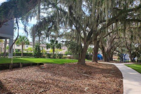 Adosado en alquiler en Tampa, Florida, 2 dormitorios, 147.53 m2 № 1871203 - foto 9