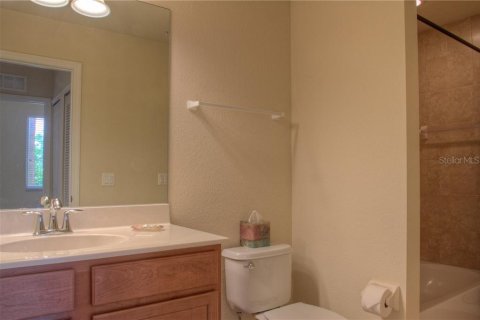 Copropriété à louer à Bradenton, Floride: 2 chambres, 104.14 m2 № 2298734 - photo 15