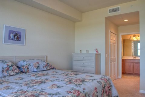 Copropriété à louer à Bradenton, Floride: 2 chambres, 104.14 m2 № 2298734 - photo 13