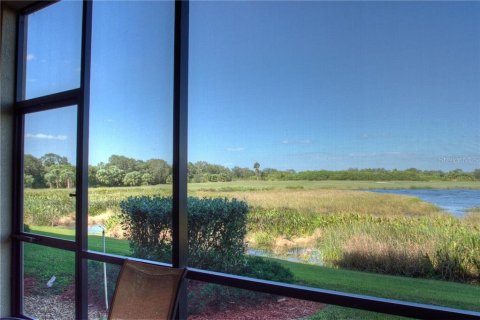 Copropriété à louer à Bradenton, Floride: 2 chambres, 104.14 m2 № 2298734 - photo 18