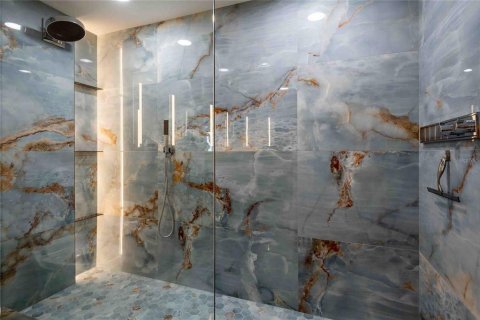 Condominio en venta en Saint Petersburg, Florida, 3 dormitorios, 153.57 m2 № 2221611 - foto 20