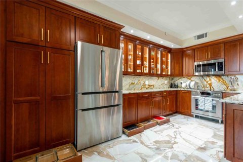 Condominio en venta en Saint Petersburg, Florida, 3 dormitorios, 153.57 m2 № 2221611 - foto 13