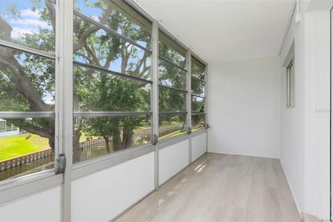 Copropriété à vendre à Seminole, Floride: 1 chambre, 77.67 m2 № 2150614 - photo 16