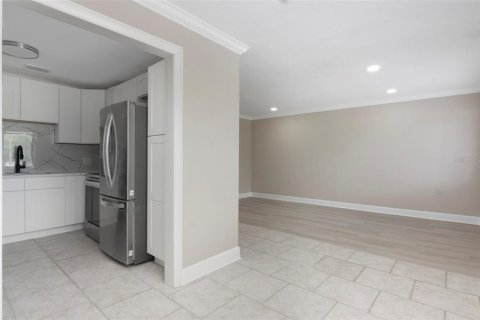 Copropriété à vendre à Seminole, Floride: 1 chambre, 77.67 m2 № 2150614 - photo 8
