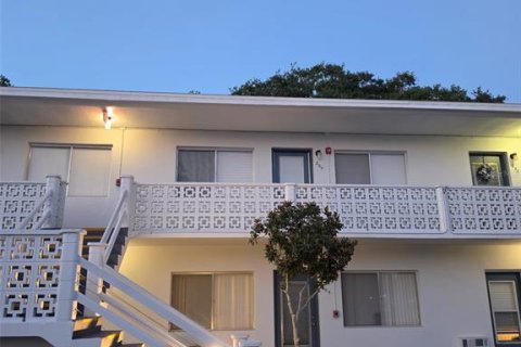 Copropriété à vendre à Seminole, Floride: 1 chambre, 77.67 m2 № 2150614 - photo 3