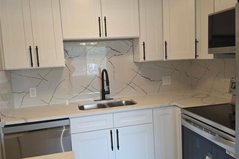Copropriété à vendre à Seminole, Floride: 1 chambre, 77.67 m2 № 2150614 - photo 10
