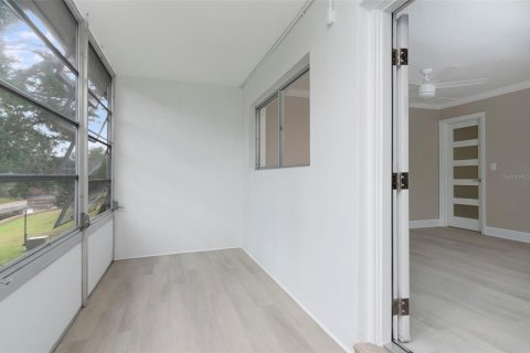 Copropriété à vendre à Seminole, Floride: 1 chambre, 77.67 m2 № 2150614 - photo 15