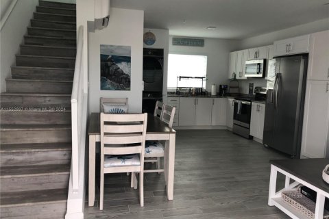 Снять в аренду кондоминиум в Марафон, Флорида 2 спальни, 78.97м2, № 1959553 - фото 17