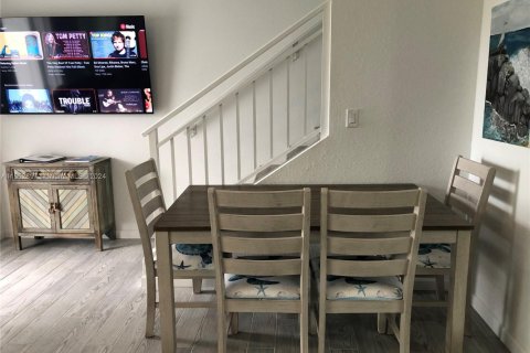 Снять в аренду кондоминиум в Марафон, Флорида 2 спальни, 78.97м2, № 1959553 - фото 13