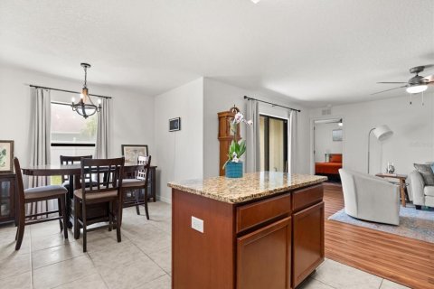 House in Tavares, Florida 3 bedrooms, 126.53 sq.m. № 1910278 - photo 18