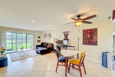 Condominio en venta en Boca Raton, Florida, 2 dormitorios, 90.58 m2 № 2046876 - foto 10