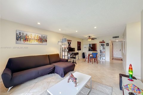 Condominio en venta en Boca Raton, Florida, 2 dormitorios, 90.58 m2 № 2046876 - foto 11