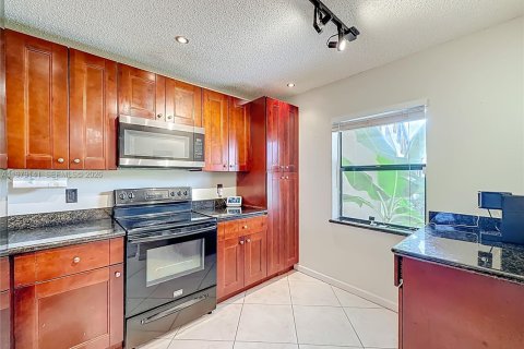 Condominio en venta en Boca Raton, Florida, 2 dormitorios, 90.58 m2 № 2046876 - foto 6