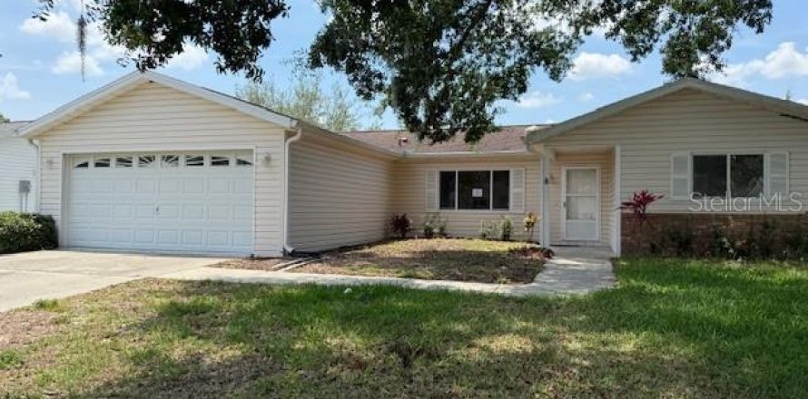 House in Summerfield, Florida 3 bedrooms, 134.71 sq.m. № 1787495