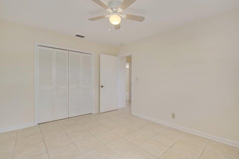 Appartement à louer à Lake Park, Floride: 2 chambres, 86.4 m2 № 2087731 - photo 11