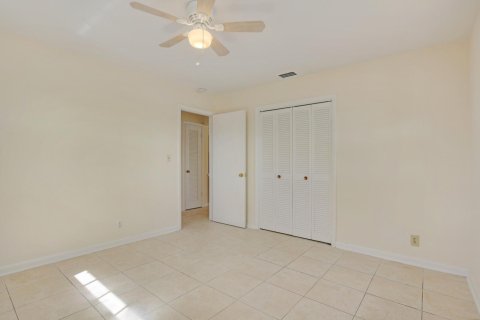 Appartement à louer à Lake Park, Floride: 2 chambres, 86.4 m2 № 2087731 - photo 9